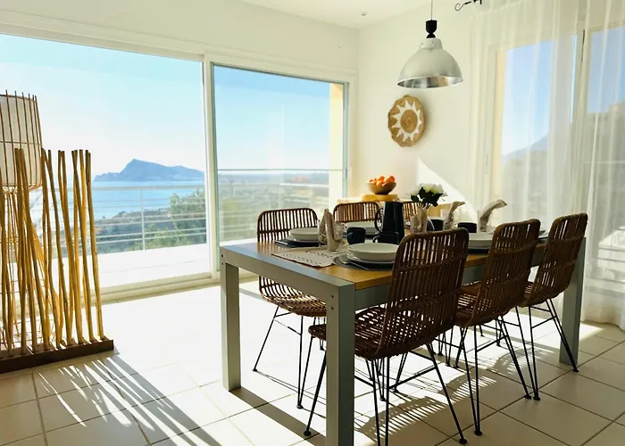 Seaview 6br With Private Pool *